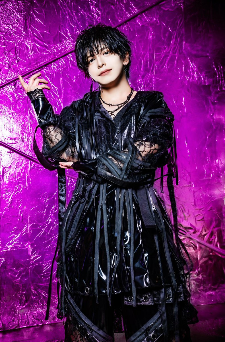 VINANSHI【公式】 (@vinanshi_offi) on Twitter photo ╭━ ⋅𖥔⋅ ━━✶━━ ⋅𖥔⋅ ━╮
【 新ビジュアル解禁 】
🤍白色担当『中村時音』🤍
<a href="/vinanshi_tokine/">中村時音【VINANSHI】</a>
【 重要LIVE 】
2026.1.26(Mon)
EX THEATER ROPPONGI
▶︎9th ONEMAN LIVE開催◀︎
𝐑𝐏➕♡=1000達成で ╭━ ⋅𖥔⋅ ━━✶━━ ⋅𖥔⋅ ━╮
【 新ビジュアル解禁 】
🤍白色担当『中村時音』🤍
<a href="/vinanshi_tokine/">中村時音【VINANSHI】</a>
【 重要LIVE 】
2026.1.26(Mon)
EX THEATER ROPPONGI
▶︎9th ONEMAN LIVE開催◀︎
𝐑𝐏➕♡=1000達成で