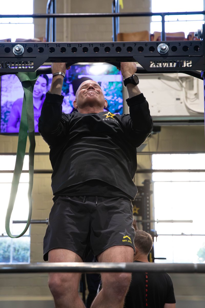 I_Corps's tweet image. Strength & Strategy 💪
GEN James J. Mingus, @usarmy VCSA, started his visit to @JBLM the right way, with a PT session alongside I Corps leaders. His visit included an inside look at how we drive warfighting readiness, transformation, and train to fight and win