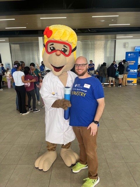 Congratulations, Dr. Krise! Keith Krise, Ph.D., of Gannon University’s Department of Chemistry has been appointed chair of the national Committee on Community Activities of the American Chemical Society (ACS). Read more: bit.ly/4eRvQdx