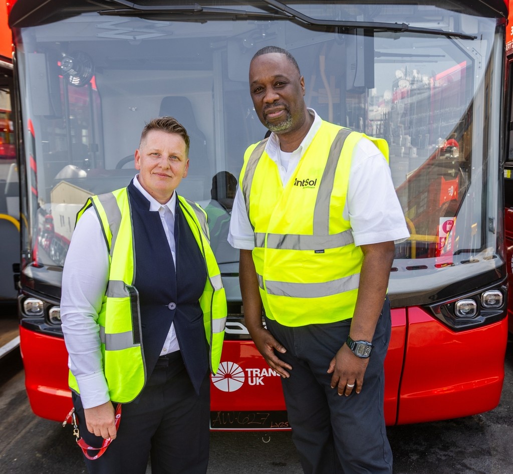 IntSolRecruit's tweet image. We’ve been working behind the scenes on something at the Training Academy and it's almost time to share it with you all.

Here’s a glimpse of Marta and Othniel, two of the driving forces behind what’s launching week.

#TrainingAcademy #IntSolRecruitment #Partnership #TUK