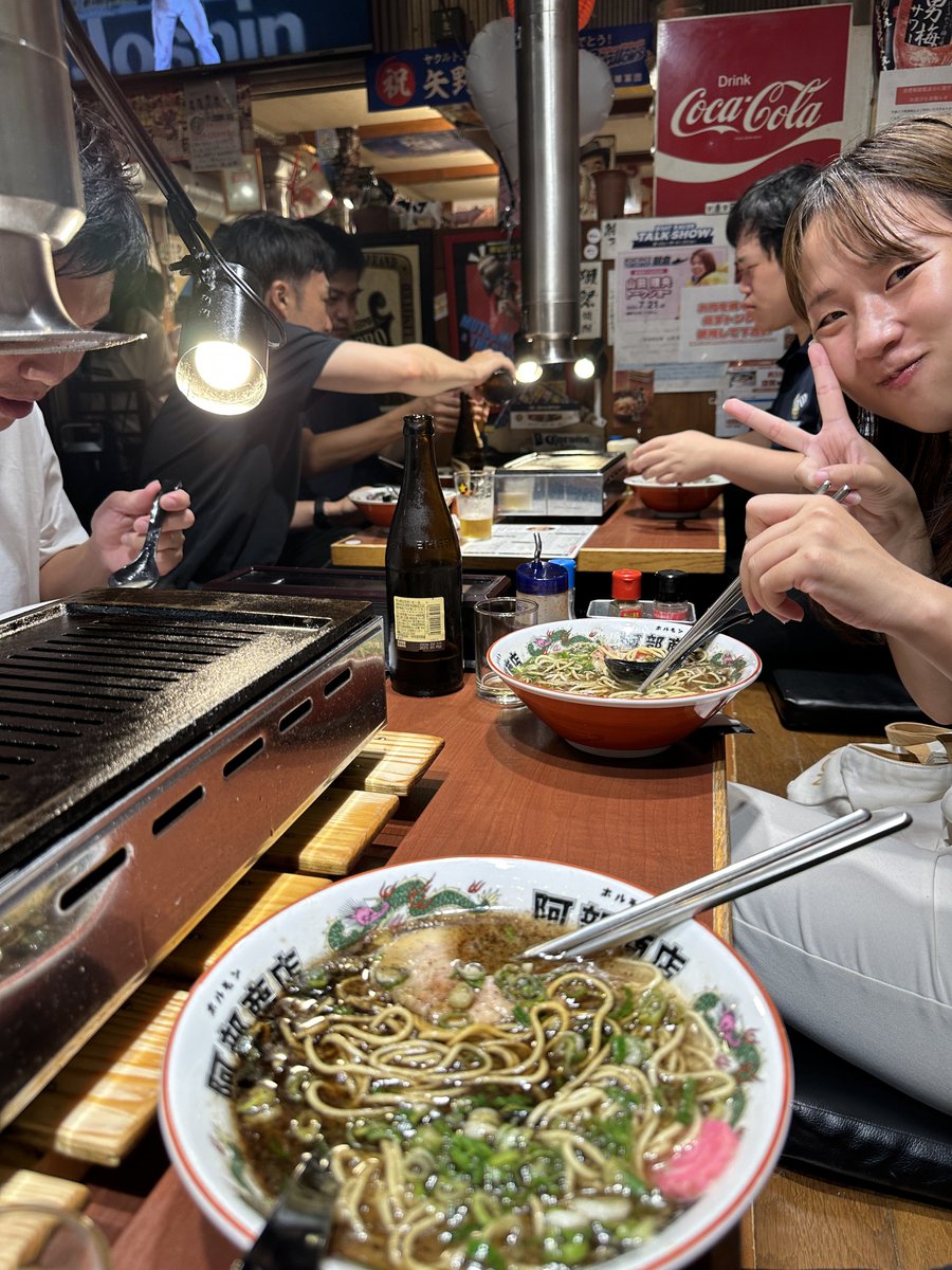 〆に阿部商店でラーメン！
黒vs白🍜黒でしょー！！！！！！！
#sunabaco #DX14th