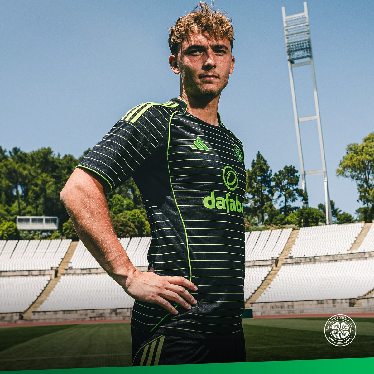 Our newest Bhoys step into history... 🦁🏆

#SummerOfCeltic🇵🇹 | #ReturningChampions | #CelticFC🍀