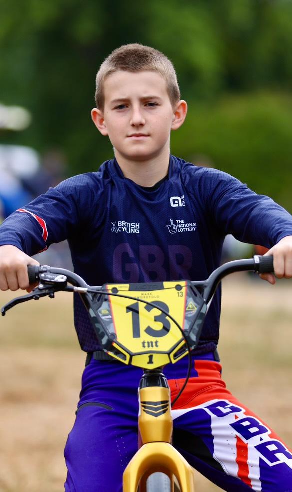 bonus_pastor's tweet image. We’re so proud of Mark T, who’ll represent Great Britain 🇬🇧 at the BMX World Championship in Copenhagen! 🚴♂️ On 30 July, he races against 174 of the world’s best — a huge achievement! Let’s show him our support! 💪🌟 #GoMark