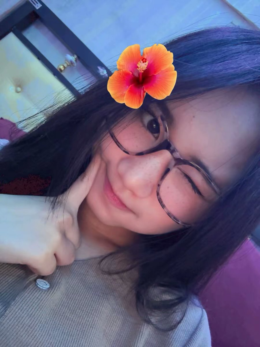 Terimakasih yaa untuk VC bulan iniii🫶🫶🥰