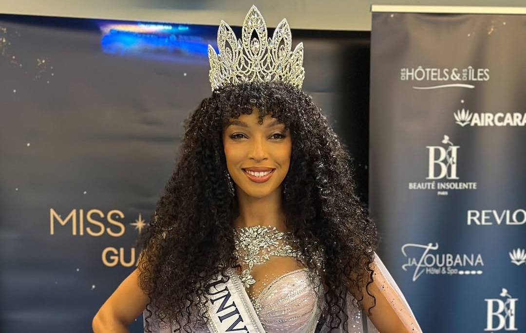 #OphélyMézino va représenter la #Guadeloupe au concours de #MissUnivers le 21 novembre prochain ! 👑 

Elle avait terminé première dauphine de #MissFrance et #MissMonde <a href="/ParisPremiere/">Paris Première</a>