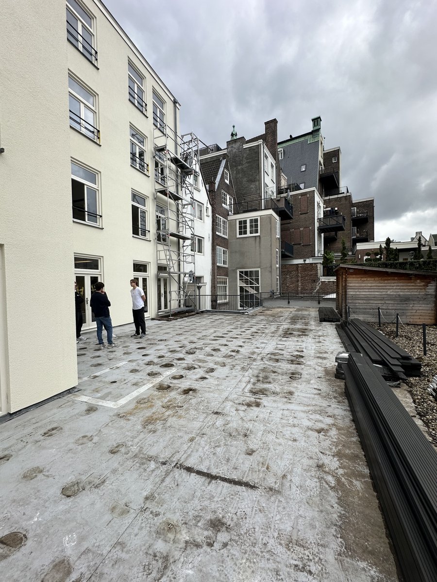 Our new <a href="/InstantHQ/">Instant</a> office in Amsterdam is under construction. With twice the space, we can ship twice as fast. Moving in a couple of weeks! 

Including: Roof terrace (+ Sauna)

Can't wait to move with <a href="/doeketomas/">Doeke Leeuwis</a> <a href="/samvanhees_/">Sam van Hees</a> _ and the whole <a href="/InstantHQ/">Instant</a> team. 🚀