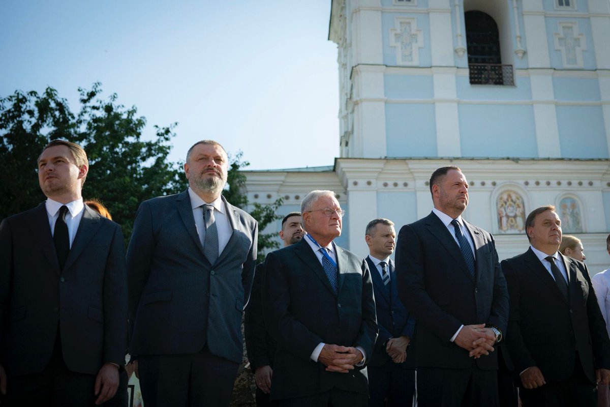 Kyiv — founded in 482.
Moscow — first mentioned in 1147.

That’s 665 years of difference.
These are facts.