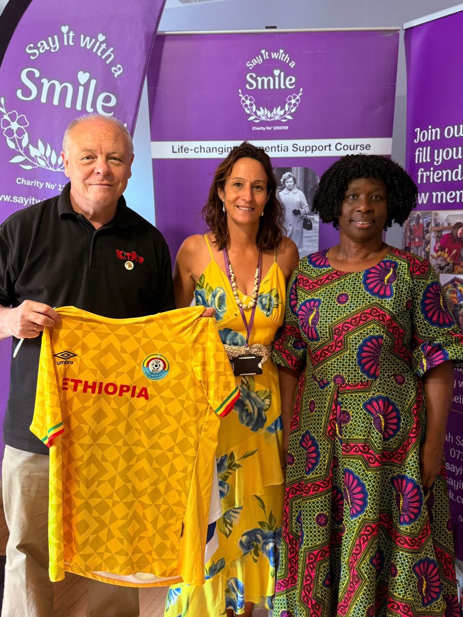 KitAid's tweet image. Really pleased to present this morning at the wonderful Say it with a Smile dementia support group in Leavesden, #Watford
Congratulations to Hannah and the team on creating such a supportive and caring environment.
@WatfordMayor