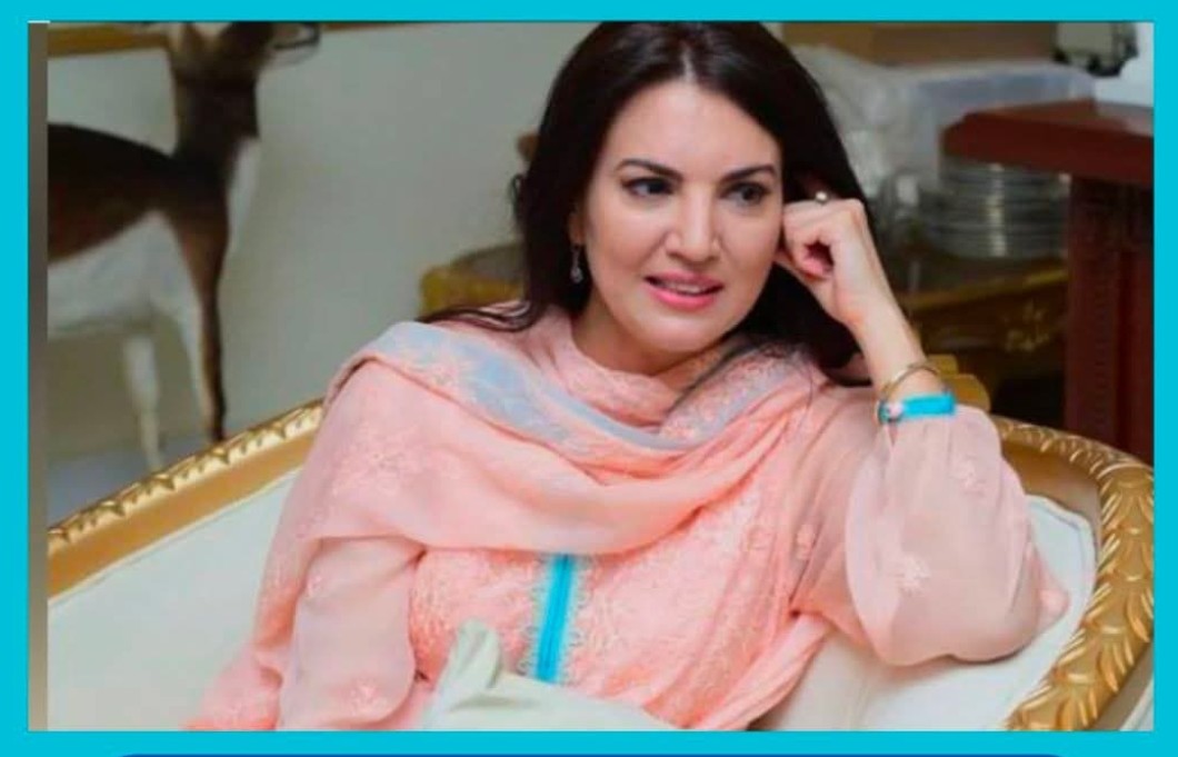 Zahida Ansari (@zahida_ansari) on Twitter photo ہمہ وقت متنازعہ خبروں میں رہنے والی <a href="/RehamKhan1/">Reham Khan</a> نے پاکستان ریپبلک پارٹی کے نام سے نئی سیاسی جماعت بنانے کا اعلان کر دیا,نئی جماعت بنانے سے بہتر ہےکسی پرانی جماعت کے ساتھ مل کر عوام کی خدمت کریں,ماضی میں بہت جماعتیں بنیں لیکن وہ فائلوں کی حد تک ہی محدود رہیں,عملی سیاست میں صفر ہمہ وقت متنازعہ خبروں میں رہنے والی <a href="/RehamKhan1/">Reham Khan</a> نے پاکستان ریپبلک پارٹی کے نام سے نئی سیاسی جماعت بنانے کا اعلان کر دیا,نئی جماعت بنانے سے بہتر ہےکسی پرانی جماعت کے ساتھ مل کر عوام کی خدمت کریں,ماضی میں بہت جماعتیں بنیں لیکن وہ فائلوں کی حد تک ہی محدود رہیں,عملی سیاست میں صفر