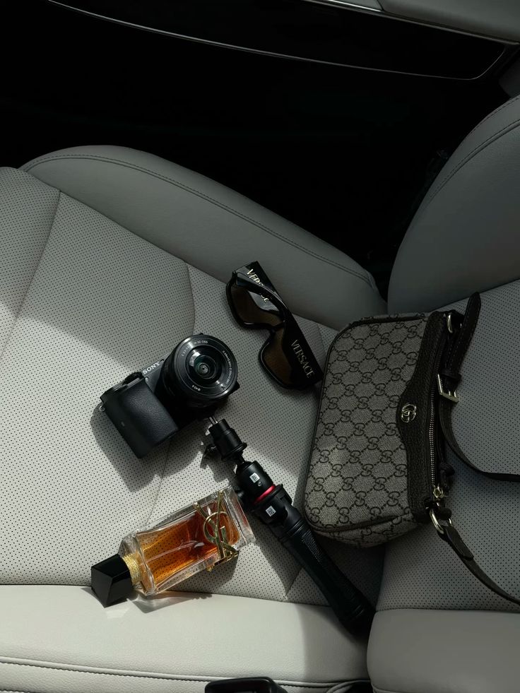 ceelasylviaa's tweet photo. a girl's car https://t.co/NikFXVEwiz