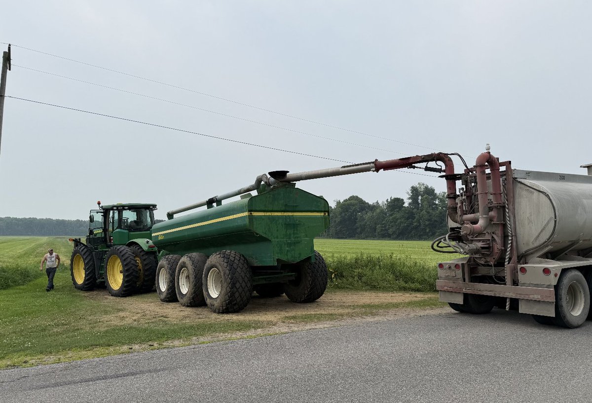 BlakeGendebien's tweet image. Nutrient management is vital to farming in Northern NY. On my farm, we work hard to return nutrients to our fields responsibly. I care for NY-21 just as deeply as I care for my land. Send a farmer to Congress.
