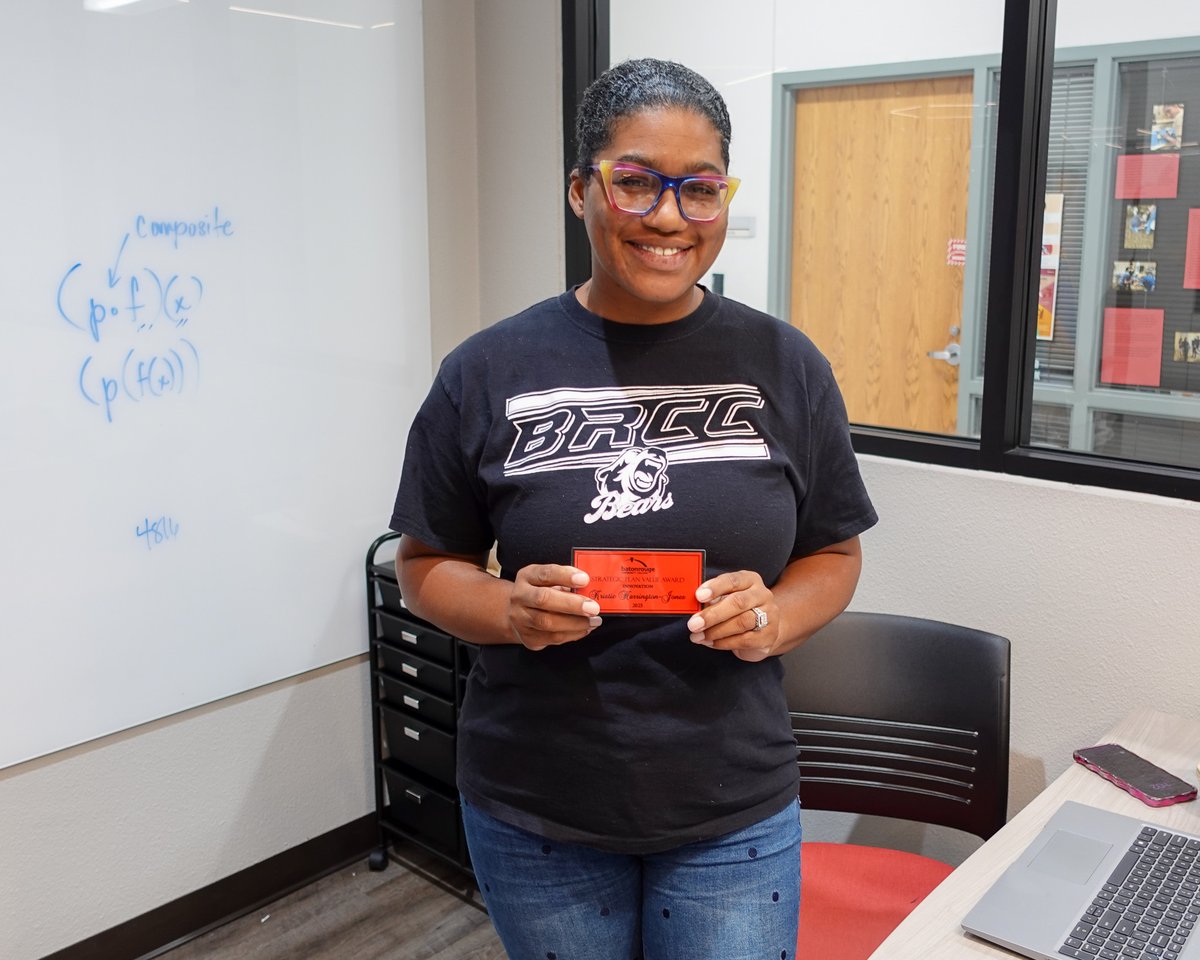 MyBRCC's tweet image. 🎉Congratulations to #MyBRCC Professor Kristie Harrington-Jones, this month’s nominee for the BRCC Strategic Plan Values Award!
Prof. Harrington-Jones, chair of Computer Science, Engineering, and Mathematics, was selected for her innovative approach to implementing class…