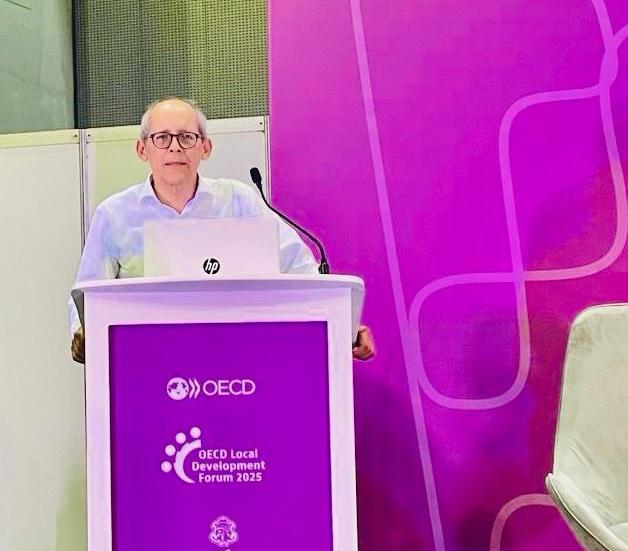 La Secretaría General de la #ComunidadAndina participó en el Foro de Desarrollo Local de la Organización para la Cooperación y el Desarrollo Económico (<a href="/ocdeenespanol/">OCDE ➡️ Mejores Políticas para una Vida Mejor</a>) 2025, que se desarrolló en Barranquilla (Colombia) con la participación de líderes nacionales e internacionales