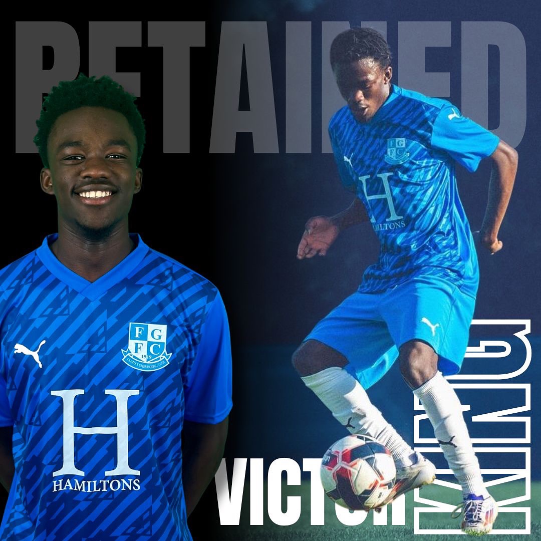 official_FGFC's tweet image. ๐ต ๐ฉ๐ถ๐ฐ๐๐ผ๐ฟ ๐๐ถ๐ป๐ด ๐ฅ๐๐ง๐๐๐ก๐๐ ๐ต
Victor King stays on for 2025/26! โก๏ธ๐
Pace. Directness. Growth. A player who came on strong last season and weโre excited to see kick on again this year! ๐ช #FGFC #UpTheGreen #Retained #BlueArmy #NonLeague