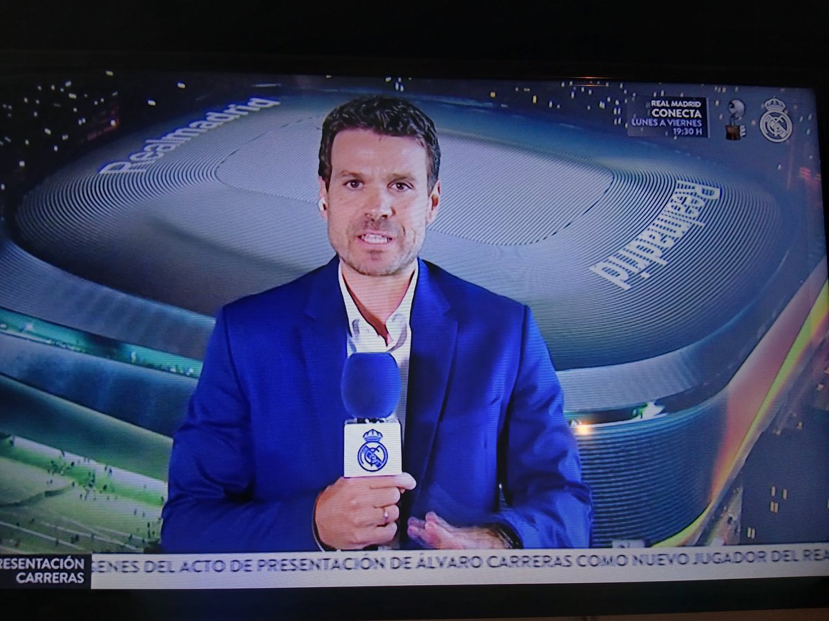 juanpicordero06's tweet photo. Gran programa especial de RMTV donde ya Alvaro Carreras ya vivido su primer día como madridista enorme desempeño cracks @JavierLobo_ @baduillo https://t.co/7f7k17P0sR