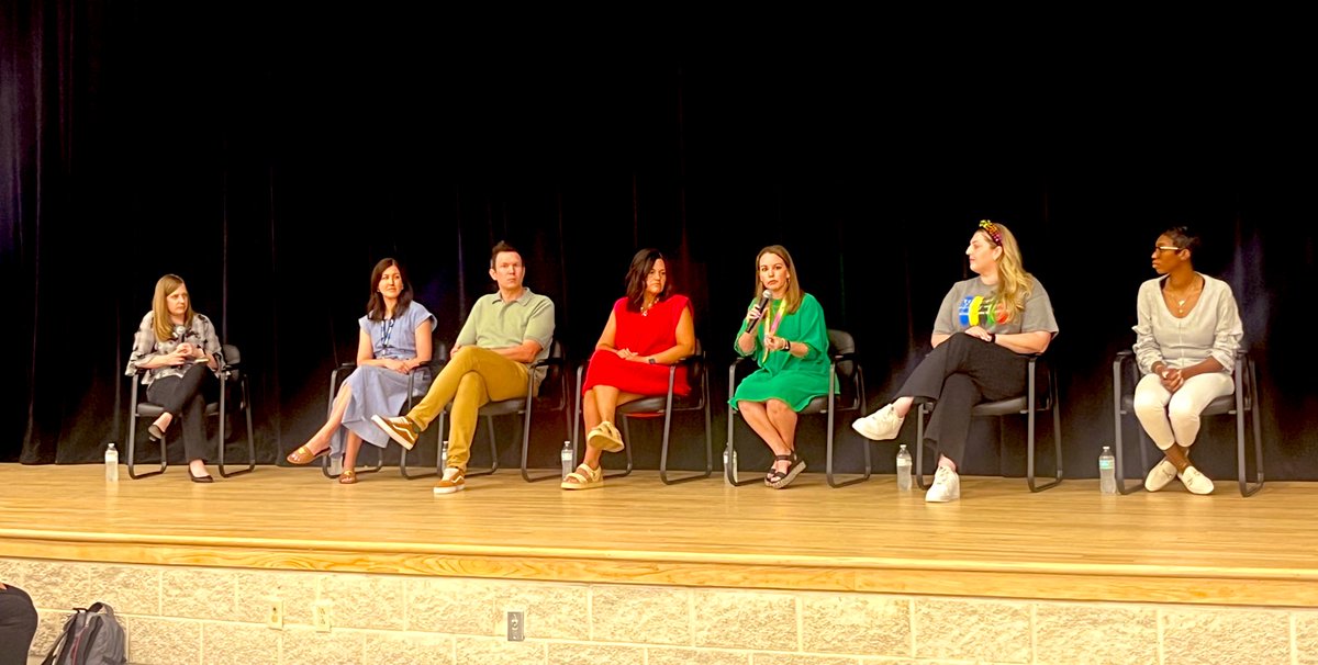 Rachel E Garrett (@garrettrachele) on Twitter photo Feeling inspired listening to these outstanding <a href="/LewisvilleISD/">Lewisville ISD</a> teachers who over-deliver on a daily basis. #Inspire25 #ProudChief Feeling inspired listening to these outstanding <a href="/LewisvilleISD/">Lewisville ISD</a> teachers who over-deliver on a daily basis. #Inspire25 #ProudChief