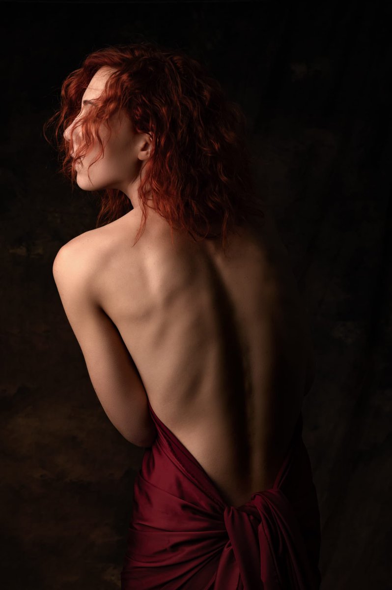 Lilithredmodel's tweet image. 📸 Gio Tarantini 
📍Bassano del Grappa, PD