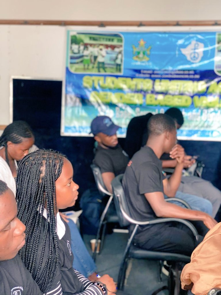 🔷In Pictures 🔷

Our University and Colledge outreach initiative is going on, We have converged with different leaders from our  different regions. The main strategic objective is to ensure we provide a platform were students issues and concerns are raised and addressed.