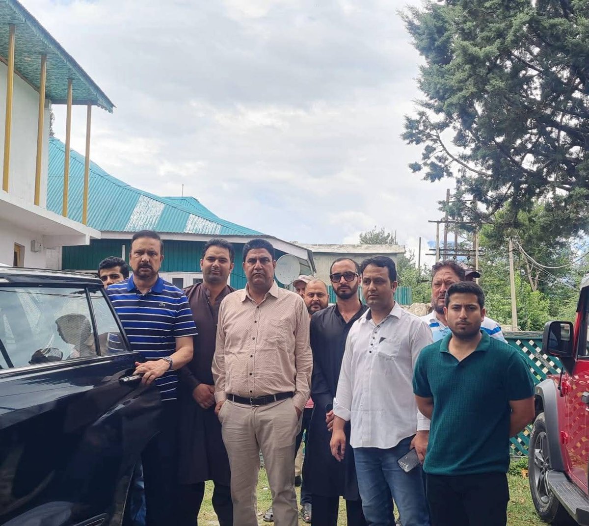 Nc kalakote Sunderbani (@nckalakote) on Twitter photo <a href="/KichlooSajjad/">Sajjad Ahmed Kichloo</a> Visited several areas of Chenab Region to meet party colleagues.
During my visit, the rabita office of Hon'ble MLA <a href="/arjunsinghraju/">Arjun Singh Raju</a> Ji was also inaugurated at Ramban.
Furthermore, the instructions were issued to the party cadre to strengthen the party at gross root <a href="/KichlooSajjad/">Sajjad Ahmed Kichloo</a> Visited several areas of Chenab Region to meet party colleagues.
During my visit, the rabita office of Hon'ble MLA <a href="/arjunsinghraju/">Arjun Singh Raju</a> Ji was also inaugurated at Ramban.
Furthermore, the instructions were issued to the party cadre to strengthen the party at gross root