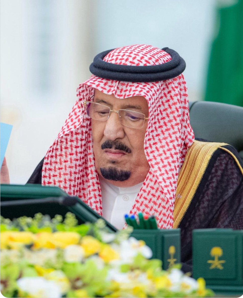 صورةتجسد الثبات والحكمه ، 

وهيبة الموقف ونور القيادة ، 

حفظ الله سيدي :

#الملك_سلمان_بن_عبدالعزيز 

وأدام عزه زعيماً للأمة 🇸🇦