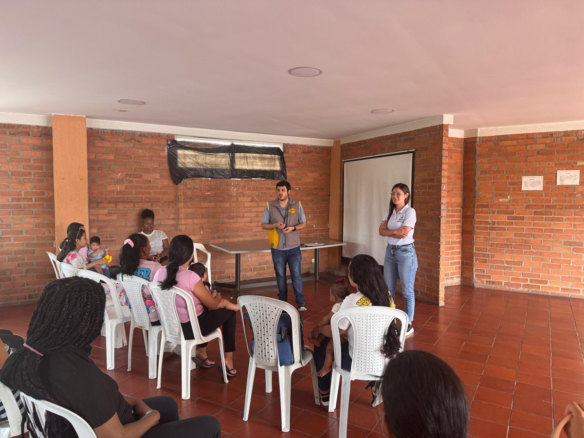 Alcaldía de Tuluá (@alcaldiadetulua) on Twitter photo 🍼¡Seguimos cuidando a nuestras futuras generaciones! <a href="/Fundacion_Exito/">Fundación Éxito</a> realizó auditoría con madres gestantes, lactantes y bebés del programa #GoticasDeAmor, abordando temas clave de desnutrición crónica y cuidado en la primera infancia. 👶#Lactatón #ConLasGoticasNutrimosVidas 🍼¡Seguimos cuidando a nuestras futuras generaciones! <a href="/Fundacion_Exito/">Fundación Éxito</a> realizó auditoría con madres gestantes, lactantes y bebés del programa #GoticasDeAmor, abordando temas clave de desnutrición crónica y cuidado en la primera infancia. 👶#Lactatón #ConLasGoticasNutrimosVidas