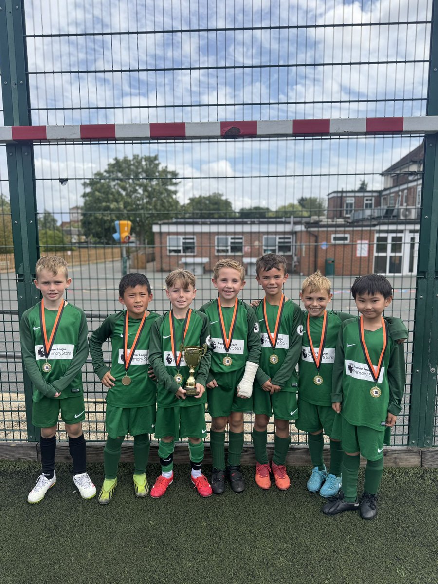 A massive congratulations to our year 3 boys football team on winning this afternoon’s <a href="/LEOsports7/">LEO Sports</a> Year 3 Finals Day.
⚽️ 

3 matches played, 3 wins and 0 goals conceded! A fantastic achievement! 🏆 

Well done boys 👏🏻 

<a href="/LEOsports7/">LEO Sports</a> <a href="/LEOacademies/">LEO Academy Trust</a>