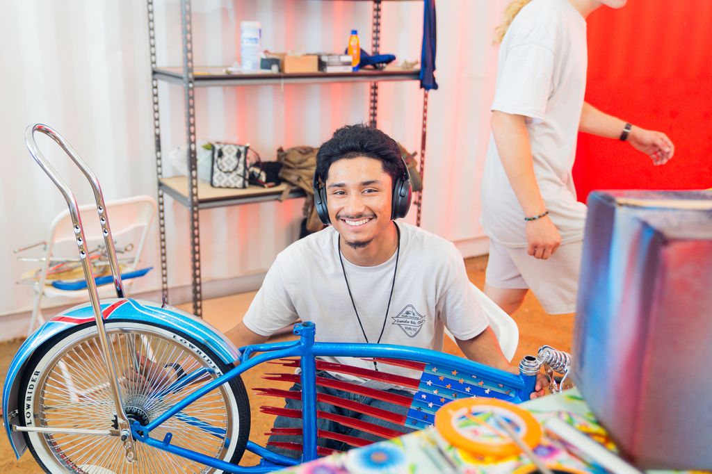 🚲 This summer students and mentors from the Olathe Leadership Lowrider Bike Club ventured to Washington, D.C. to kick off the 2025 Smithsonian Folklife Festival. “The festival allowed the bike club to represent the best of its craft on a national stage.” said Jean Cantero,