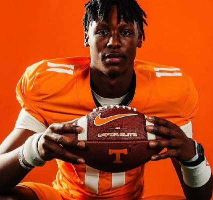 99.1 THE Sports Animal (@sportsanimal991) on Twitter photo "I think Tennessee should always be working the state of North Carolina. There's been too much success for guys from there in an orange uniform."
<a href="/Brent_Hubbs/">Brent Hubbs</a> joined <a href="/VinceSports/">Vince Ferrara</a> & <a href="/charleycollier_/">Charley Collier</a> to talk #recruiting.
omny.fm/shows/brent-hu… "I think Tennessee should always be working the state of North Carolina. There's been too much success for guys from there in an orange uniform."
<a href="/Brent_Hubbs/">Brent Hubbs</a> joined <a href="/VinceSports/">Vince Ferrara</a> & <a href="/charleycollier_/">Charley Collier</a> to talk #recruiting.
omny.fm/shows/brent-hu…