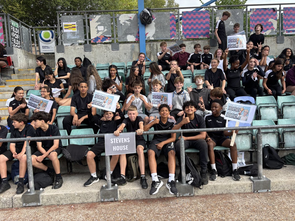 Mr Murphy PE CNCS (@murphy_cncspe) on Twitter photo Great to see all the Houses working together 👏👏👏
<a href="/CNCSMsJarman/">CNCS Ms Jarman</a> <a href="/CNCSOfficial/">Cardinal Newman Catholic School</a> Great to see all the Houses working together 👏👏👏
<a href="/CNCSMsJarman/">CNCS Ms Jarman</a> <a href="/CNCSOfficial/">Cardinal Newman Catholic School</a>