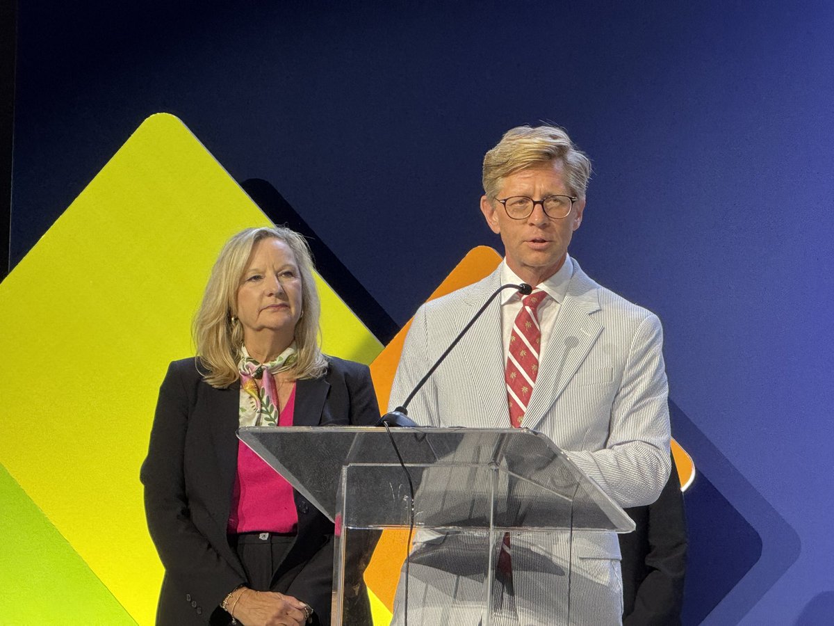 egmackey's tweet image. The Alabama State Department of Education received the 2025 SREB State Leadership Award today at the @srebeducation Making Schools Work Conference for our innovative Career and Technical Education programs 🎉🎉🎉