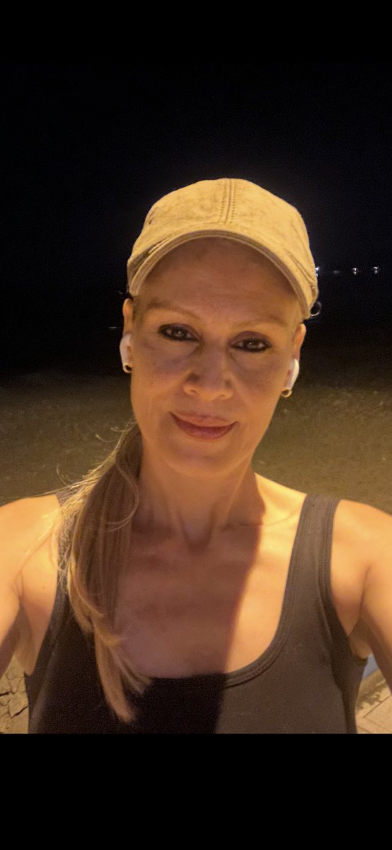 Gece güzdüz en bi sevdiğim #ŞapkaChallenge