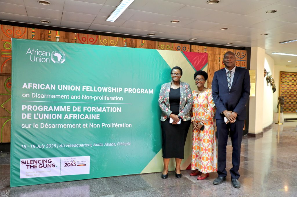 AUC_PAPS's tweet image. The #AU, through @AUC_PAPS, officially launched🚀 the @_AfricanUnion Fellowship Programme on Disarmament and Non-Proliferation on 15 July 2025, accompanied by a four-day sensitization and capacity-building workshop.