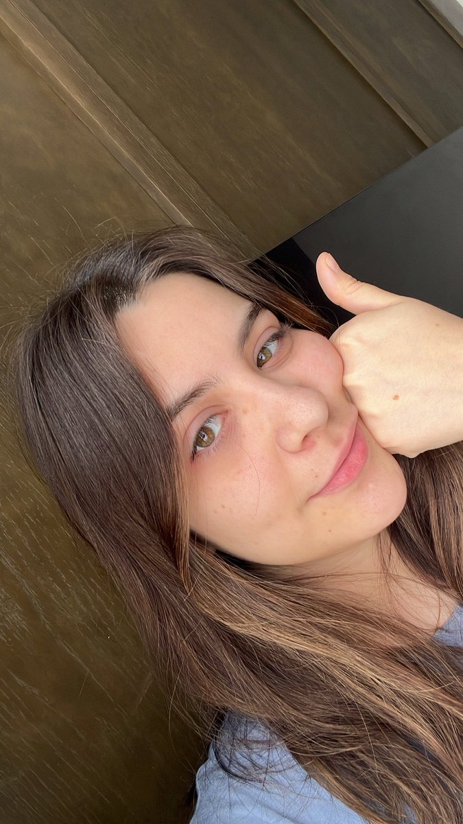 noticia buena del martes:
después de mil millones de años de espera HOY instalan mi lavasecadora 😭