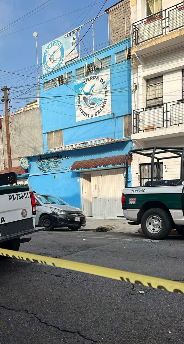 #Entérate | Investigan muerte violenta de joven en anexo cristiano de la colonia Guadalupe Tepeyac 

Acá la historia: facebook.com/share/14Ey2uhX…