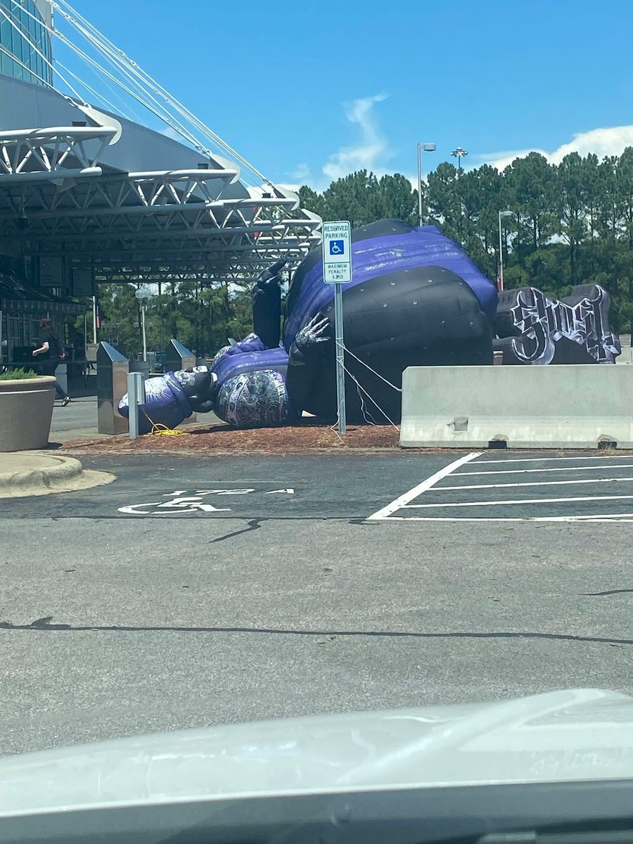 HE FELL?? PAPA DOWN PAPA DOWN