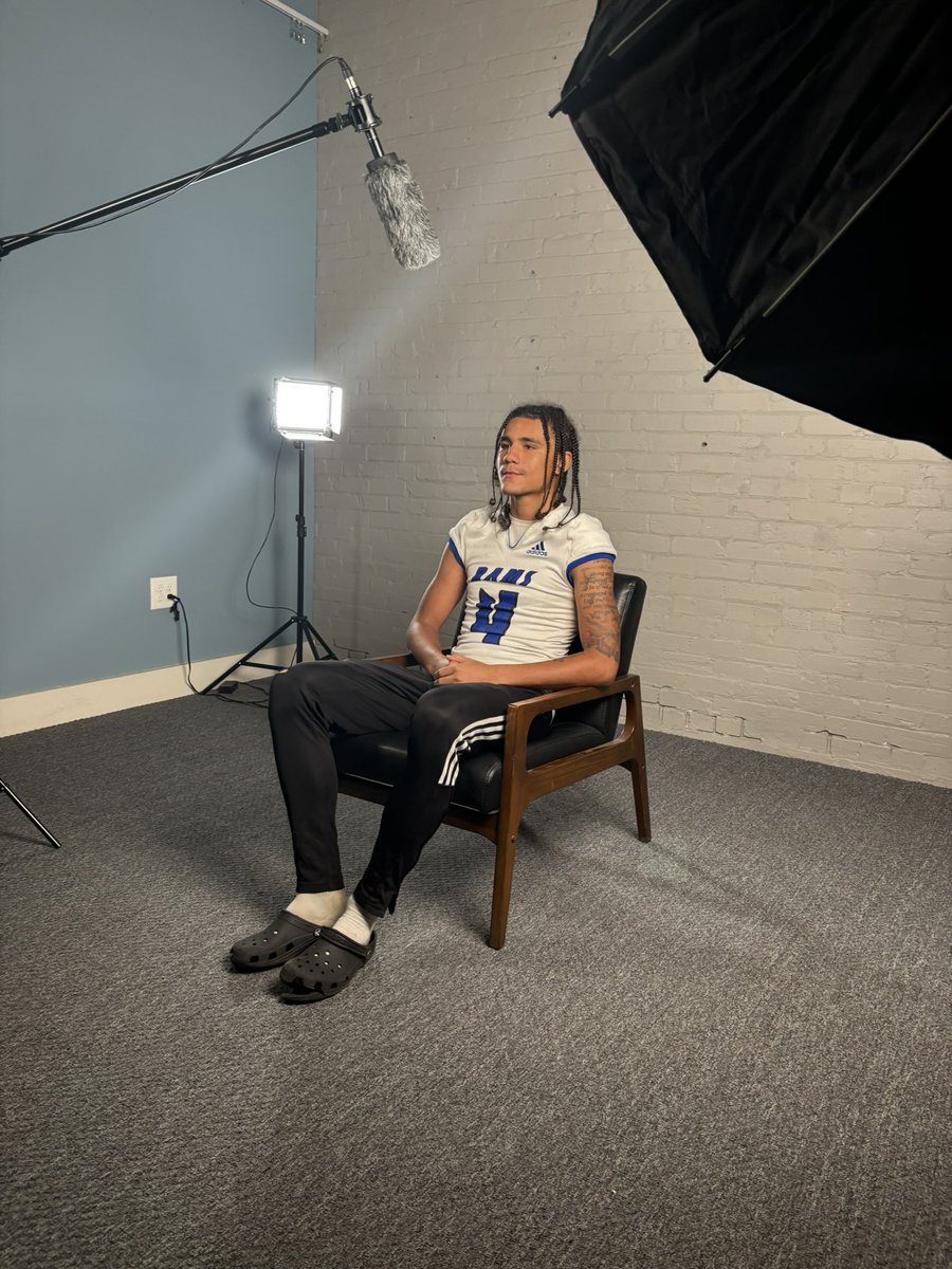 Josh4Cetnar's tweet image. Good interviews with @neusenewssports
@TreyScott_NC looking for a great season coming up🥇 @GchsRam