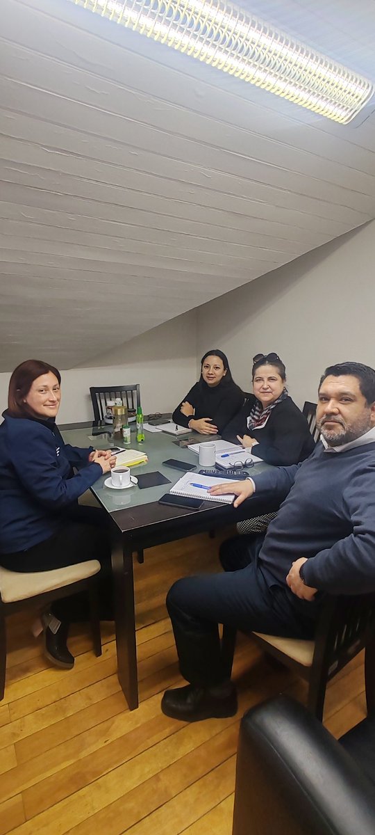 🔵Reunidas/os con la directora regional del Instituto de Seguridad Laboral Magallanes, ISL, Marilyn Cárdenas para coordinar acciones con empresas y Empleo.