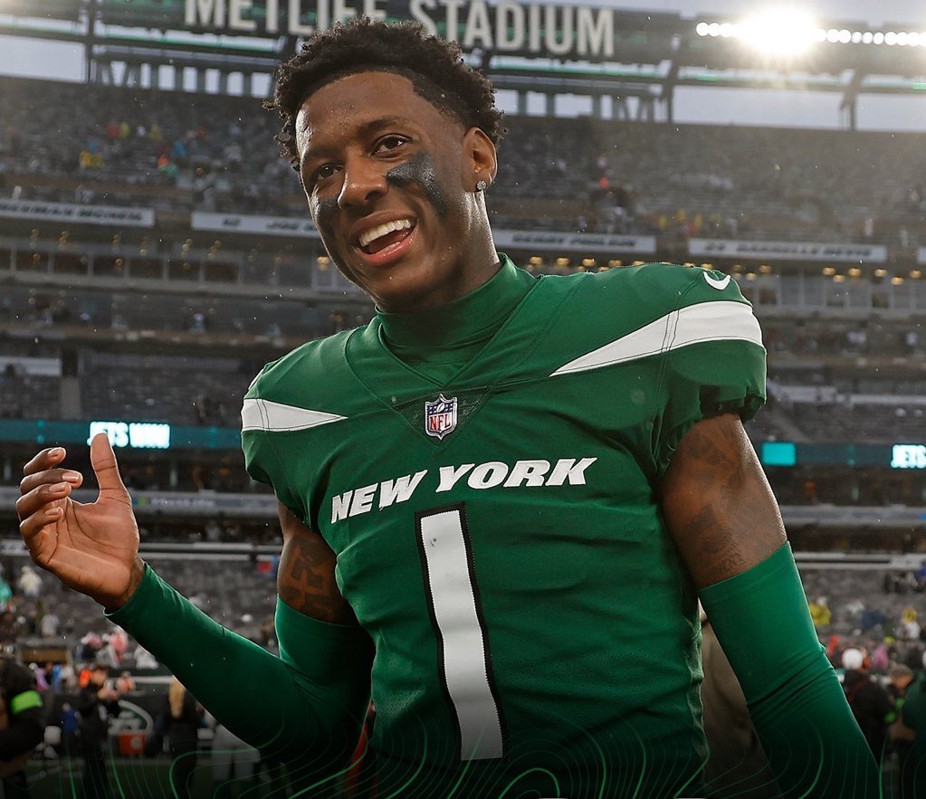 HolyRollerNFL's tweet image. 💰¡¡LOS JETS ABREN LA BILLETERA!! Sauce Garnder y los New York #Jets llegan a una extensión de contrato por 4 años y 120.4 millones de dólares.
ES EL CORNERBACK MEJOR PAGADO EN LA HISTORIA DE LA #NFL CON 30.1 MILLONES DE DÓLARES AL AÑO. ¿Qué les parece?🔥🤯