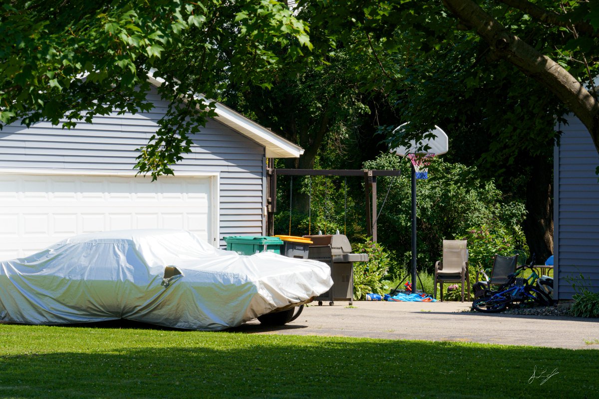 littlestlajy's tweet photo. small town summer https://t.co/iOnMYW1khu