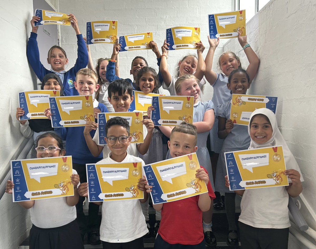 Mrs Ward 🌻 tweet media