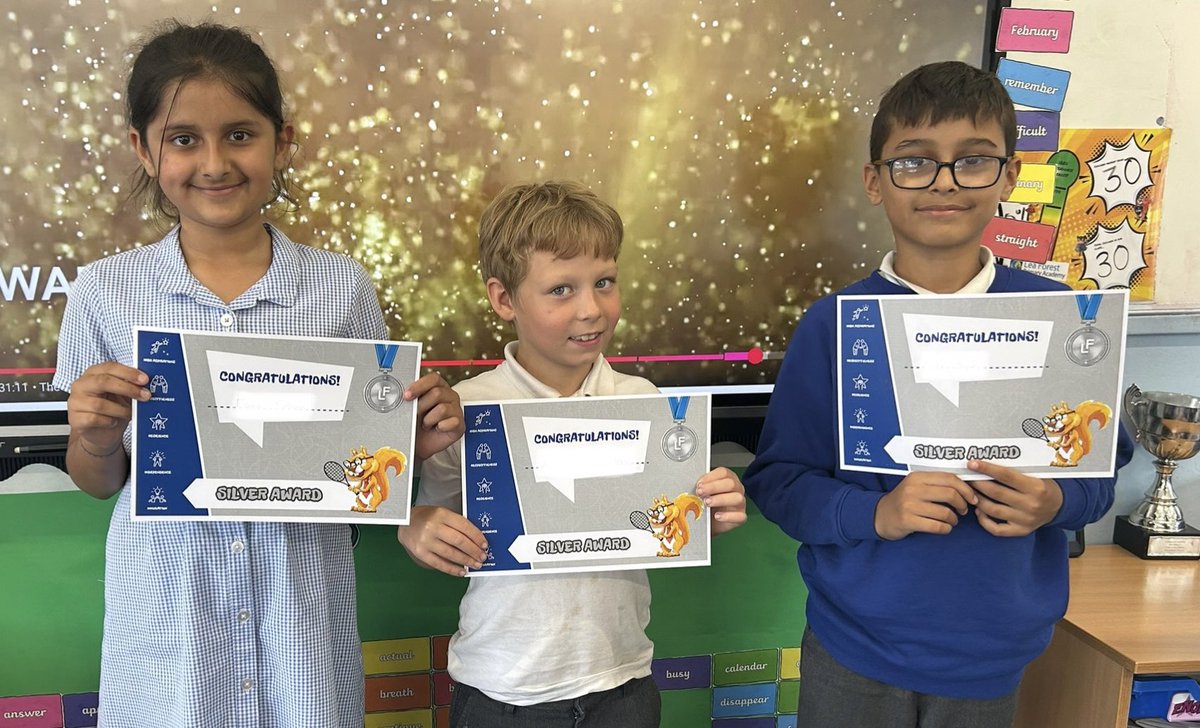 Mrs Ward 🌻 tweet media