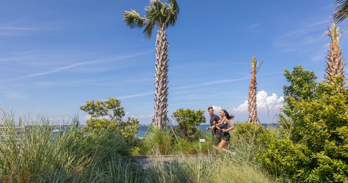 StPetePier's tweet image. 💪 Join us for PierFit Day at the #StPetePier on July 19th! Free yoga, spin, pilates, salsa &amp;amp; more all day long. Family-friendly &amp;amp; open to all fitness levels. Move, recharge &amp;amp; celebrate wellness with us! Schedule highlights #StPetePier

Learn more👉 celebrate5years.com/fitandfun