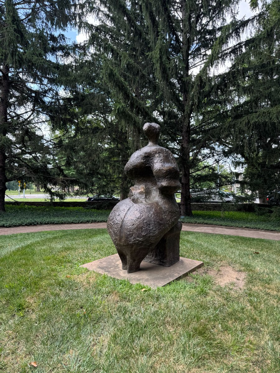 “Seated Woman” at Donald J. Hall Sculpture Park outside of the Nelson. This sculpture by Henry Moore combines interest of the human figure and nature. This piece was originally made in wet plaster and cast in bronze in 1983.