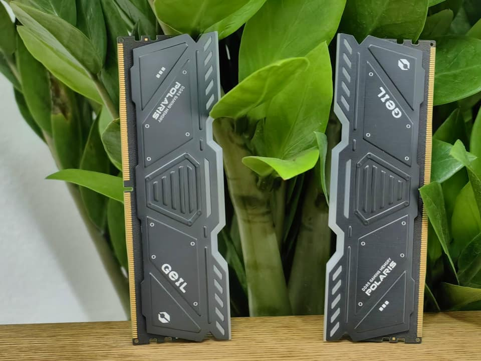 GeIL Memory is committed to not only delivering exceptional performance but also to pushing the boundaries of traditional design. Whether through bold and vibrant RGB lighting or refined minimalism, our products stand out, showcasing a unique brand identity.

#memory #Ram