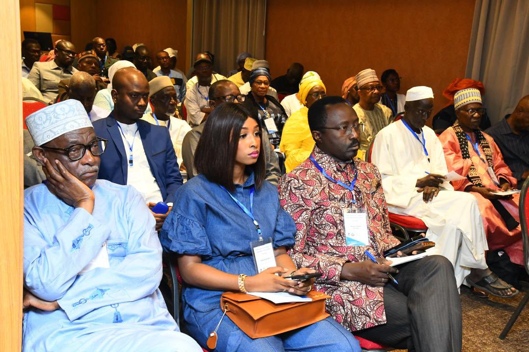 🌿 L’ARP et l’ANSTS ont uni leurs forces le 15 juillet pour encadrer les essais cliniques en phytothérapie 🌱✅ Objectif : garantir sécurité et valoriser les savoirs traditionnels 🇸🇳✨ #Santé #Innovation