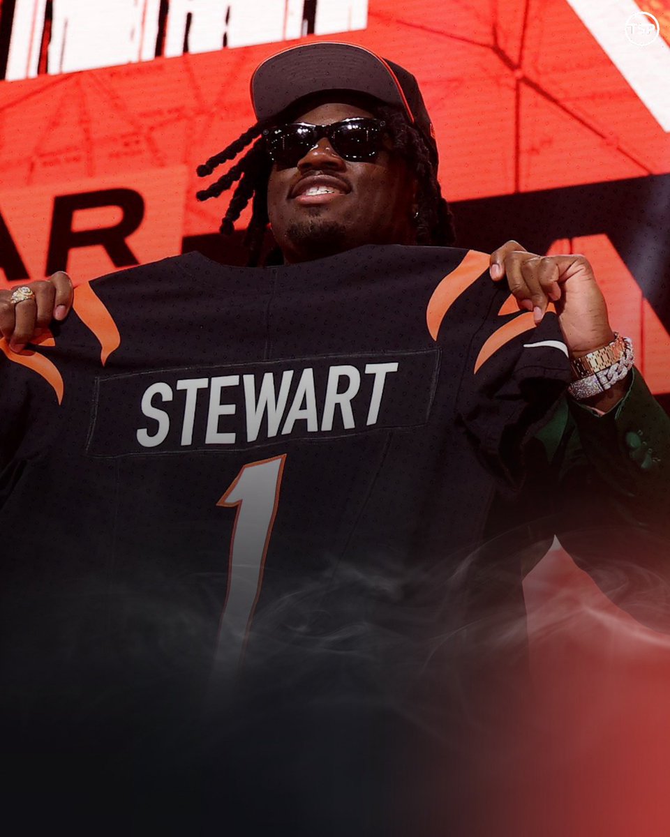 AryePulliNFL's tweet image. Sources: Shemar Stewart is working out at Texas A&M’s facilities, but NOT working out with the Aggies — just as many NFL players do in the offseason.
The overall sentiment: Stewart is in great shape and expects to be ready for Bengals team activities when things are made right.