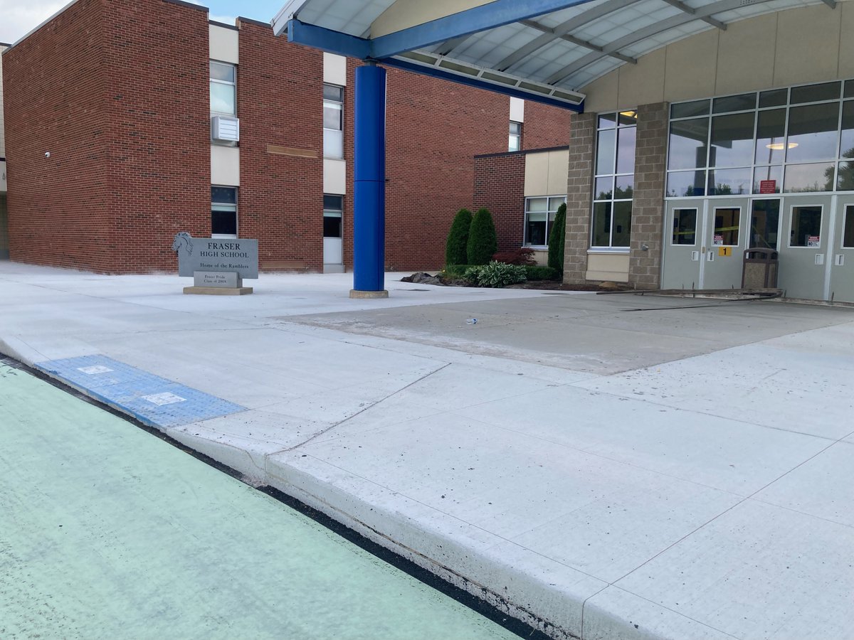 🚧 Parking Shift at FHS 🚧
Starting July 16 all traffic to FHS &amp; RMS must enter from Garfield &amp; park in the newly finished Garfield lot. There is no access from Klein.

✅ Athletics/pool visitors use Door 6
✅ Meet Up &amp; Eat Up use Door 58
✅ Main entrance remains open