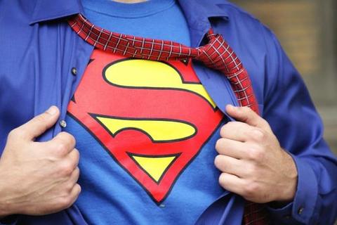 As one of the most iconic American pop-culture characters, here are some useful financial literacy lessons from Superman. advisorstream.com/read/forbes/mo…