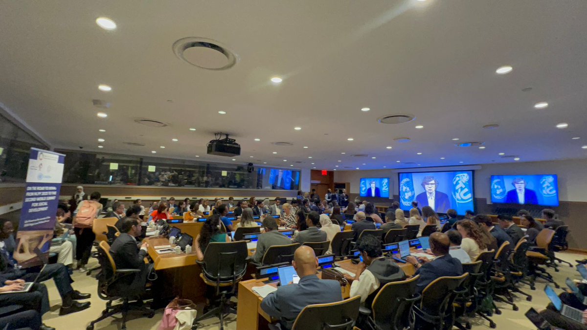 ITUatUNHQ's tweet image. 🌍 At the #HLPF2025 🇶🇦 side event On the Road to Doha, @ITU DSG @tlamanauskas emphasized:
Digital inclusion is no longer optional—it’s essential for social justice.
From bridging $1.6T connectivity gap to preparing for an AI-driven future, we must ensure no one is left behind.