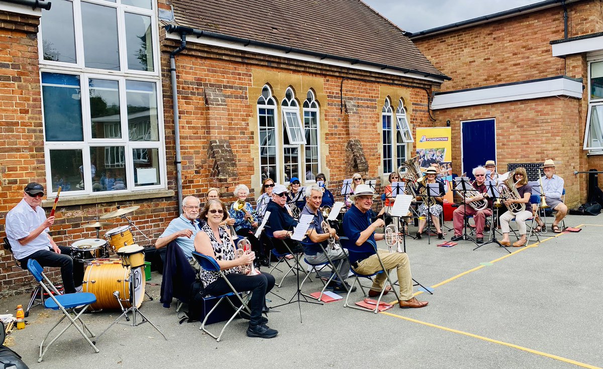 A huge 🙏 to the brilliant members of AmJam for taking part in Proms in the Playground once again this year. Always lots of fun working with this fabulous group as we entertained of 1000 children in one week! <a href="/BrassFoundation/">Brass Foundations</a> <a href="/BrassBandsEng/">Brass Bands England</a> <a href="/amershamband/">Amersham Band</a>
